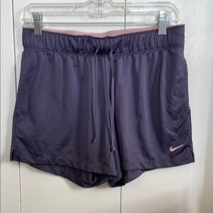 Nike running shorts with pockets